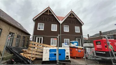 Binnen aftimmeringen & schilderwerk te Stellendam 2025_Jaro Grondwerken BV